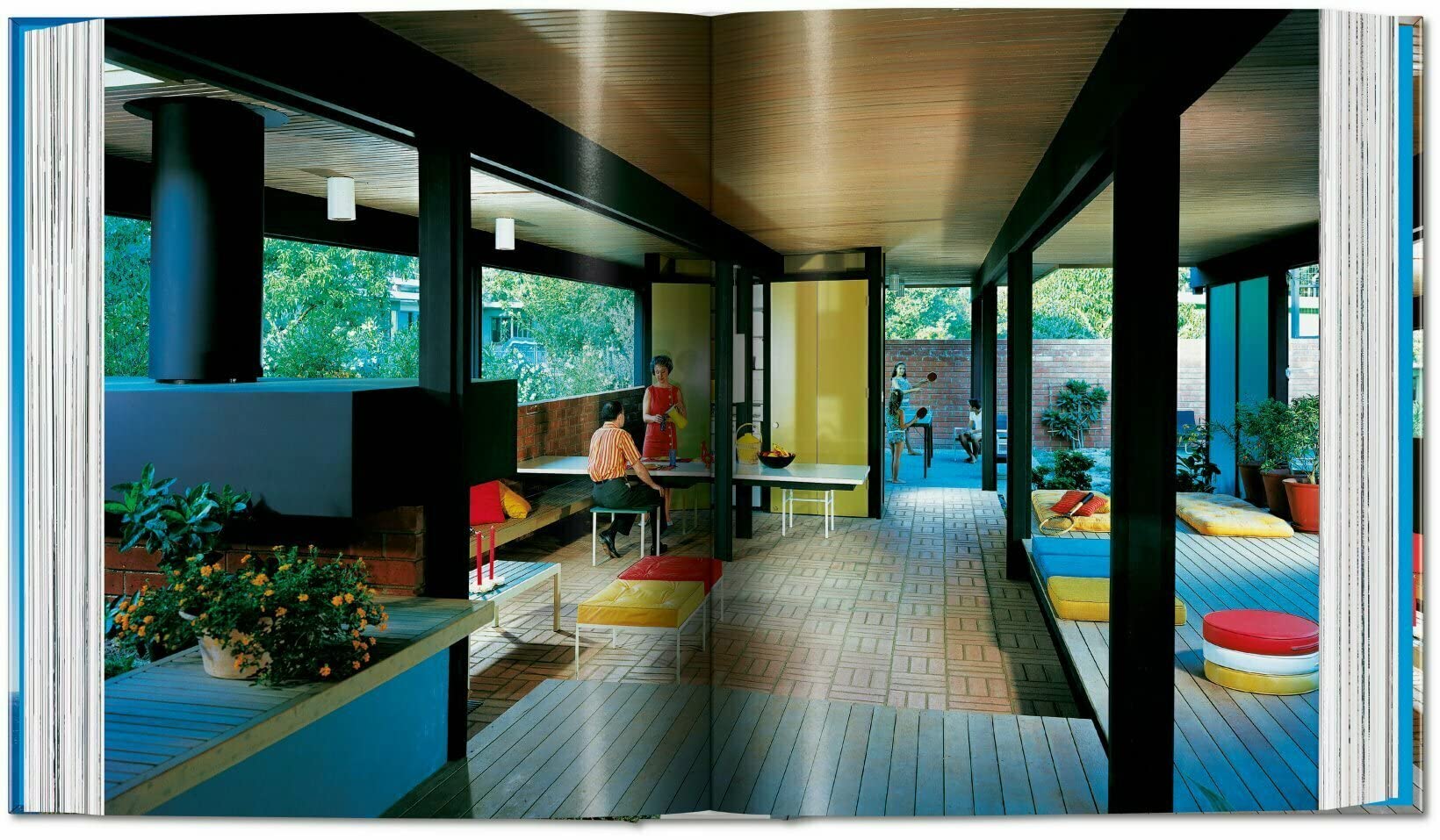 Julius Shulman: Modernism Rediscovered, 1939-1977 - Image 5