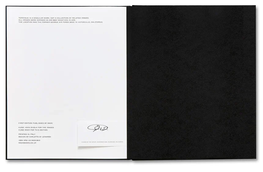 John Divola: Terminus - Image 9