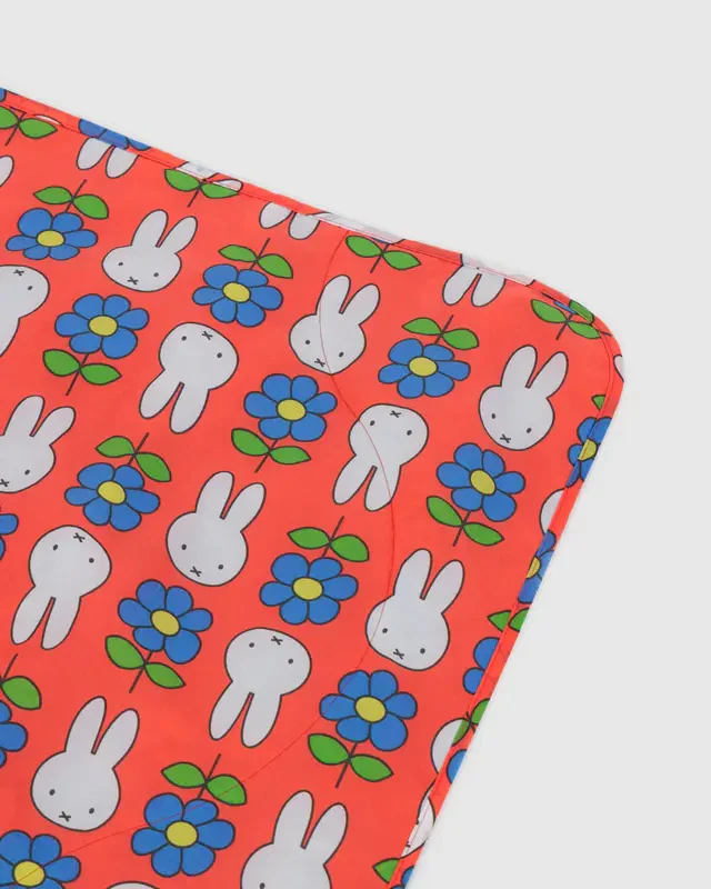 Flower Miffy Puffy Picnic Blanket - Image 2